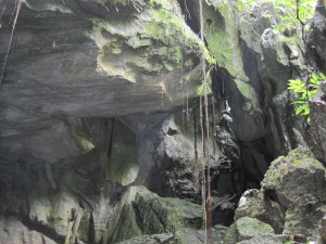Laos - Vang Vieng - Exiting Cave