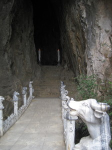 Entrance to the cave at Marble Mountain
