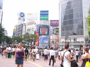 Japan_Tokyo_Shibuya crossing Full